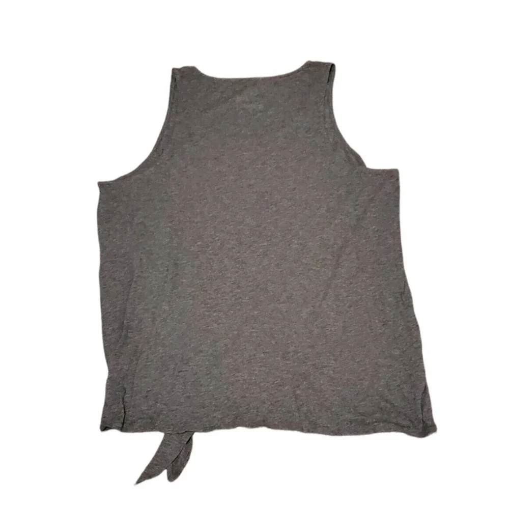 Torrid Disney Mickey & Friends Squad Tie Hem Tank Top Minnie Goofy Pluto NEW - Picture 2 of 3